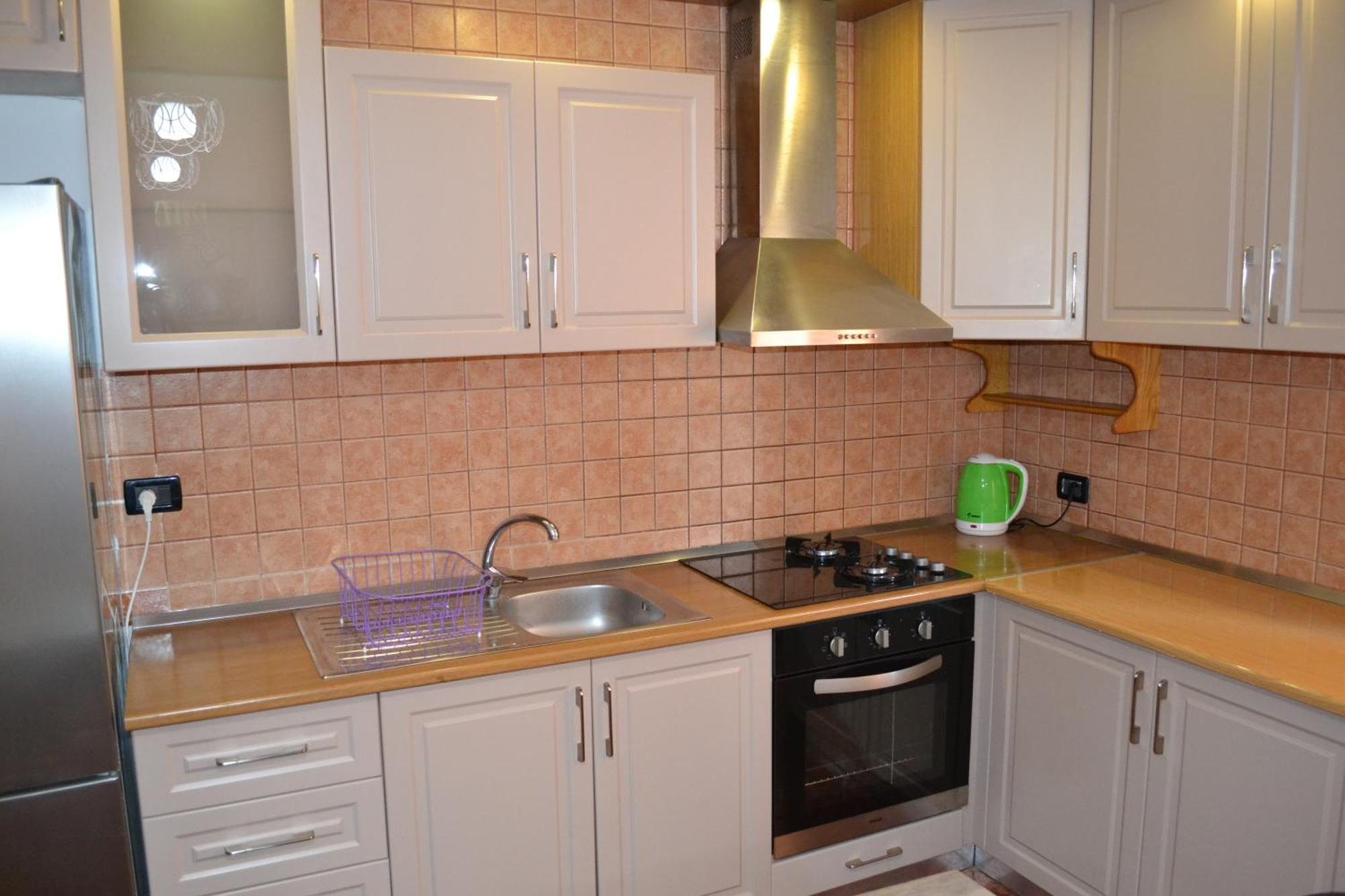 Central 5 Bedrooms Apartment Partial Seaview Vlora Kültér fotó